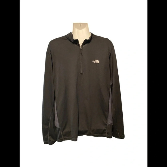 Men’s The North Face Two Tone Black and Gray 1/4 Zip Pullover - Picture 1 of 5